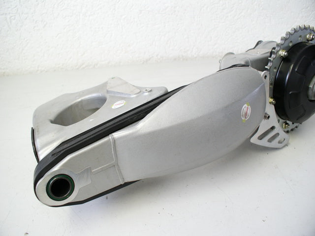 TRIUMPH DAYTONA 955 i T 595 N SCHWINGE SWINGARM
