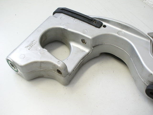 TRIUMPH DAYTONA 955 i T 595 N SCHWINGE SWINGARM