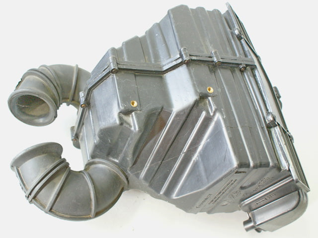 TRIUMPH SPRINT ST T695 955i AIRBOX LUFTFILTERKASTEN 99-03