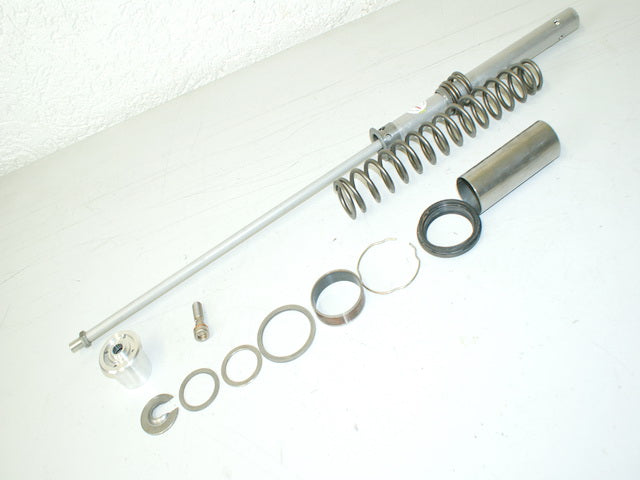 SUZUKI GSX-R 600 WVBG GABELINNENTEILE GABEL FEDER