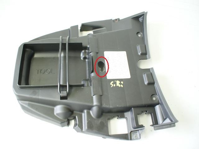 HONDA FJS 600 PF01 SILVER WING WERKZEUGFACH TOOL BOX
