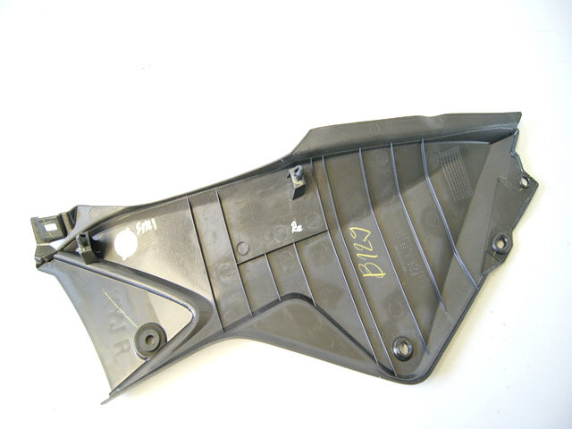 HONDA CBR 250 R MC41 FAIRING SIDE COVER RIGHT