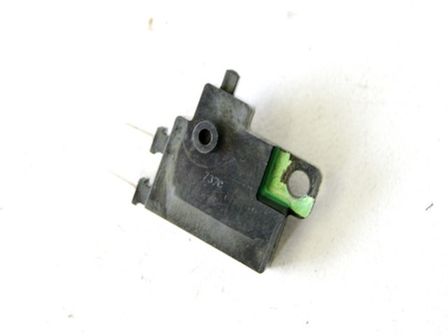 HONDA FES 125 JF12 S-WING INTERRUPTOR DE LUZ DE FRENO DERECHO