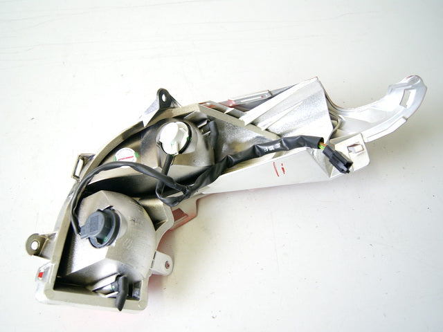 HONDA FES 125 JF12 S-WING LUZ TRASERA INTERMITENTE IZQUIERDA TRASERA