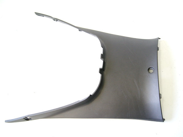 HONDA FES 125 JF12 S-WING VERKLEIDUNG FUßRAUM MITTE