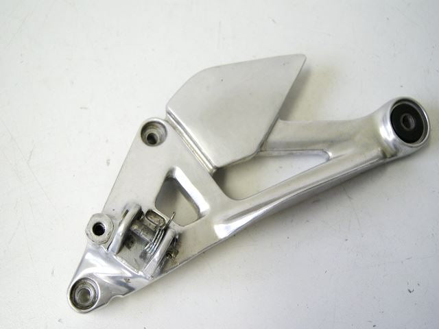 YAMAHA XJ 600 S RJ01 DIVERSION FOOTREST HANGER RIDER LEFT BRACKET FOOTREST