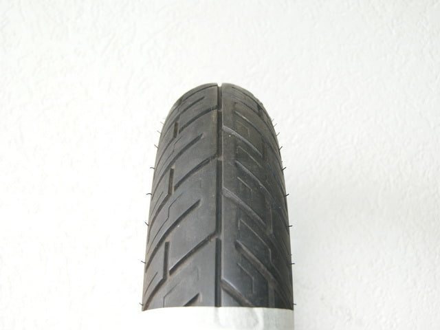 TIRE MICHELIN GOLD STANDARD 120/70 15 TIRE