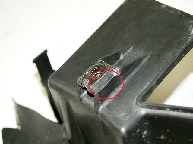 HONDA CBR 600 F PC31 B BATTERIEKASTEN BATTERIEFACH
