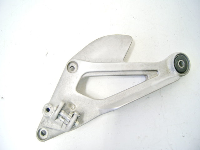 YAMAHA XJ 600 S 4BRA DIVERSION FOOTREST HANGER RIDER LEFT