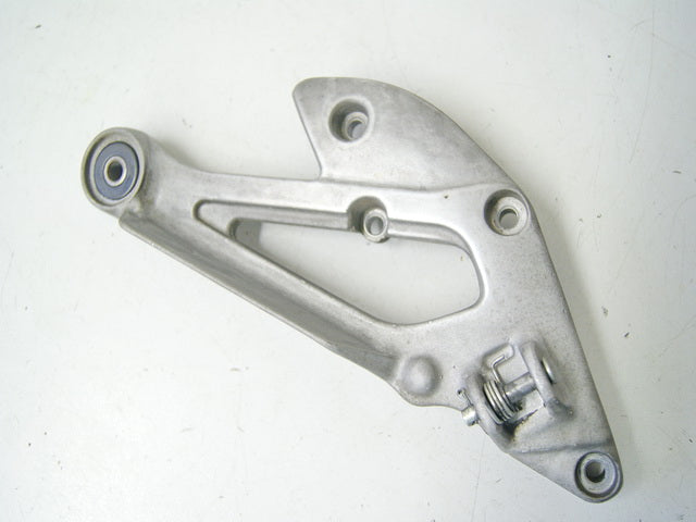 YAMAHA XJ 600 S 4BRA DIVERSION FOOTREST HANGER RIDER RIGHT