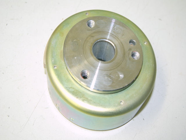 KYMCO QUANNON 125 LIMA ROTOR LICHTMASCHINE POLRAD