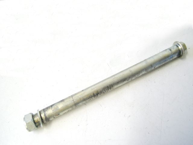 SUZUKI GSF 600 BANDIT GN77AB SWING ARM PIVOT AXLE SWINGARM