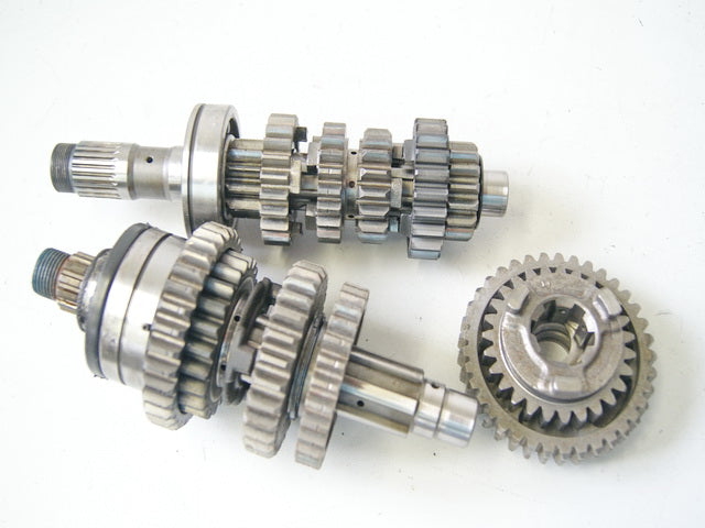 SUZUKI GSF 600 BANDIT GN77AB GEAR SHAFTS GEARBOX