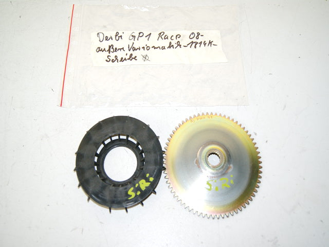 DERBI GP1 50 OPEN VARIATOR PULLEY OUTER VARIO