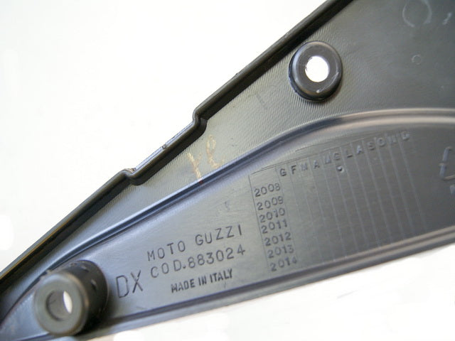 MOTO GUZZI STELVIO 1200 NTX LZ ABS SEITENDECKEL RECHTS COVER