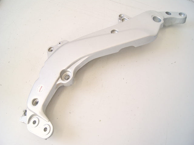 APRILIA PEGASO 650 ML RAHMENSTREBE RECHTS STREBE RAHMEN