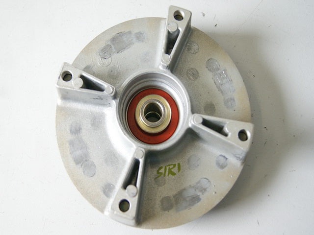 YAMAHA XV 125 VIRAGO SPROCKET CARRIER SPROCKET MOUNT