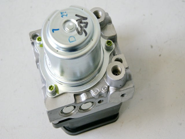 HONDA FES 125 JF12 S-WING  ABS HYDROAGGREGAT STEUERGERÄT DRUCKMODULATOR
