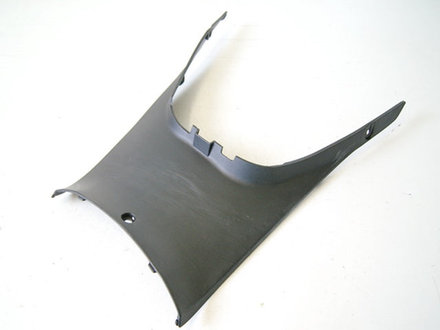 HONDA FES 125 JF12 S-WING ABS VERKLEIDUNG FUßRAUM MITTE