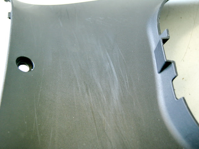 HONDA FES 125 JF12 S-WING ABS VERKLEIDUNG FUßRAUM MITTE
