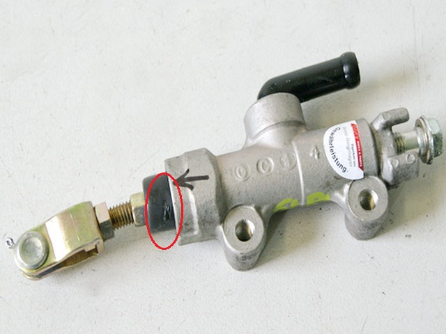 KAWASAKI ZX-12R ZXT20A CILINDRO DE FRENO TRASERO BOMBA DE FRENO