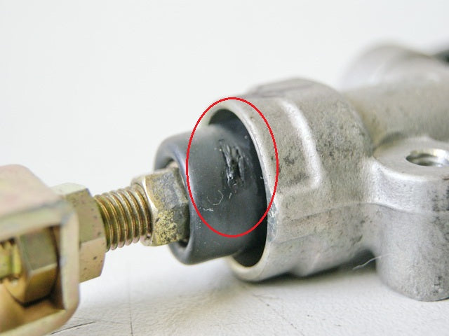 KAWASAKI ZX-12R ZXT20A CILINDRO DE FRENO TRASERO BOMBA DE FRENO