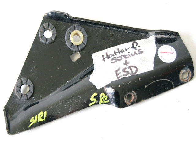 HONDA CA125 JC26 REBEL SOPORTE REPOSAPIÉS PASAJERO DERECHO