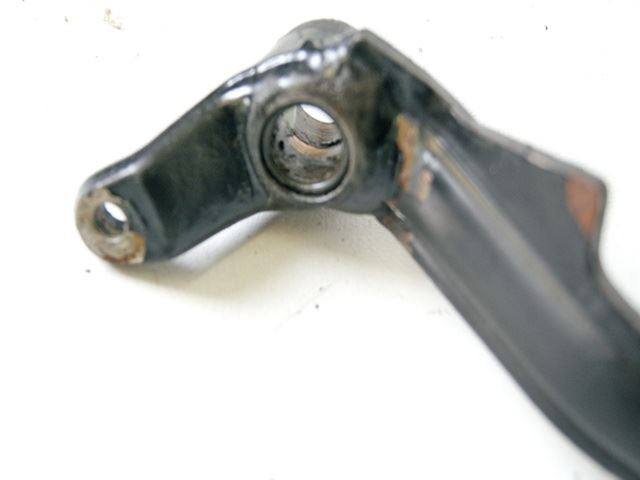 CAGIVA W16 600 2G1 PEDAL DE FRENO PEDAL DE FRENO DE PIE