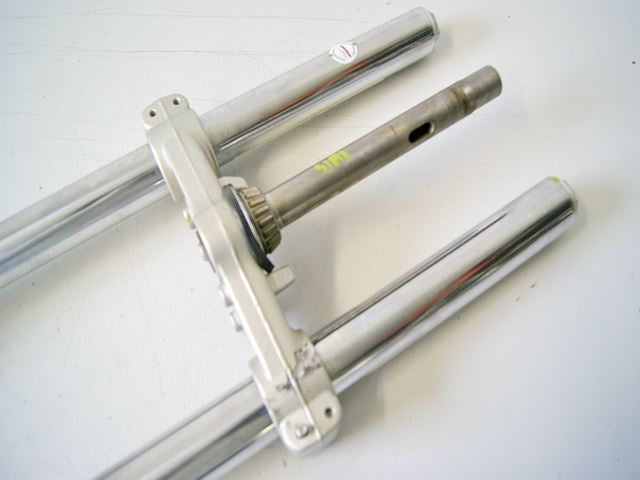 CAGIVA W16 600 2G1 GABEL GABELHOLM FORK