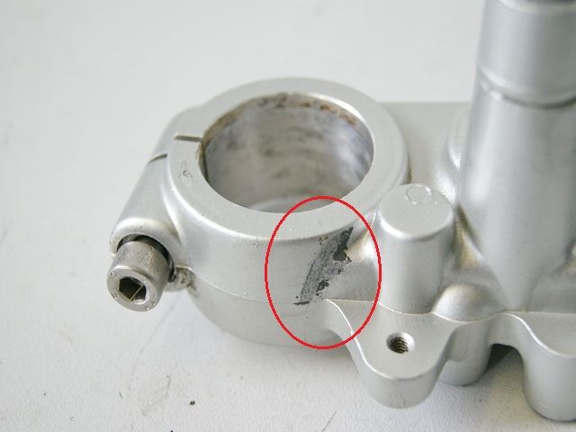 CAGIVA W16 600 2G1 GABELBRÜCKE OBEN LENKER