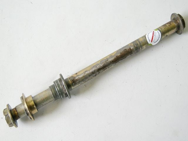 CAGIVA W16 600 2G1 EJE PASANTE TRASERO