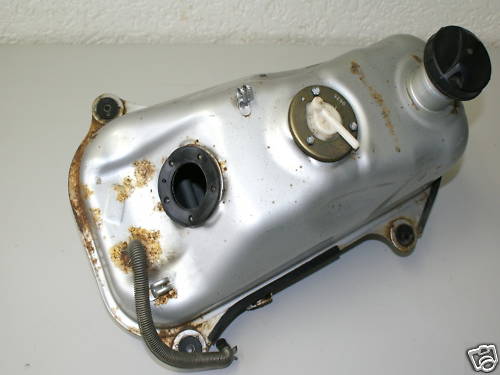 SUZUKI AN 400 BURGMAN DEPÓSITO DE COMBUSTIBLE GASOLINA
