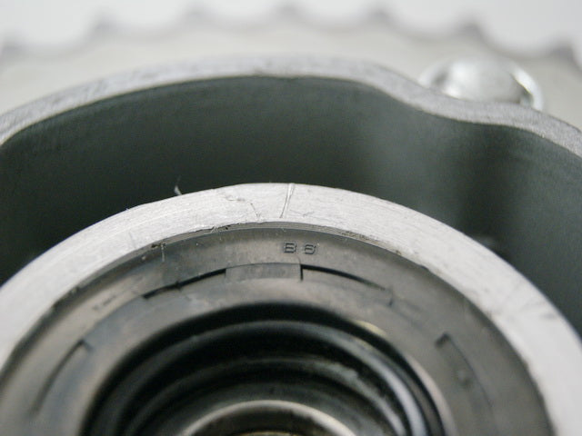 HONDA CBF 500 PC39 SOPORTE DE PIÑÓN DE CORONA