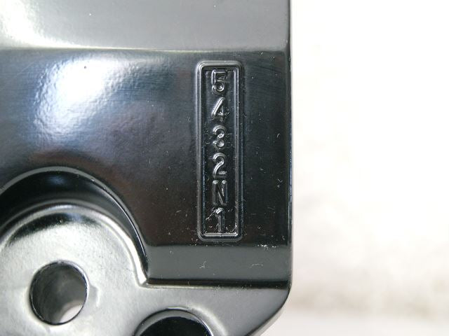 KAWASAKI ZR-7 ZR750F SPROCKET COVER ENGINE