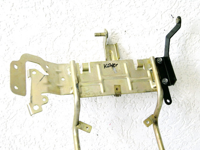 PEUGEOT JETFORCE 125 ABS VGA A2ABJD HALTERUNG HALTER KÜHLER STÜTZE