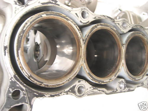 HONDA CB 600 PC34 HORNET MOTORGEHÄUSE MOTOR 98-99