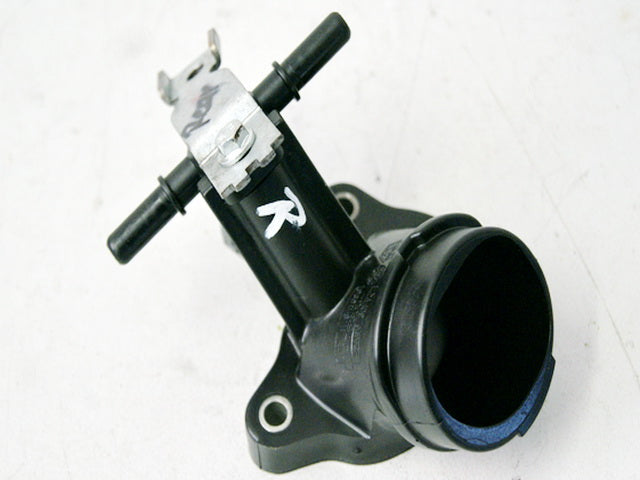 GILERA GP 800 ZAPM55 EINSPRITZDÜSE HINTEN INJECTION ANSAUGSTUTZEN