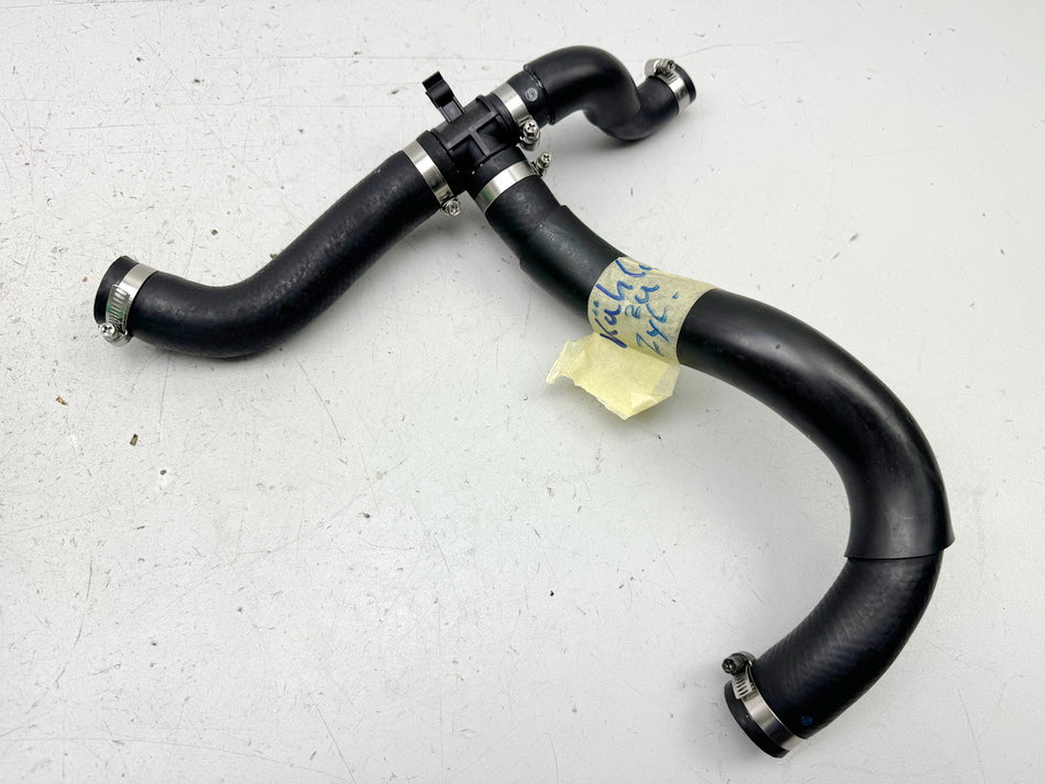 SUZUKI VLR 1800 T WVCT C 1800 R Kühlerschlauch Kühler Einfüllstutzen Thermostat